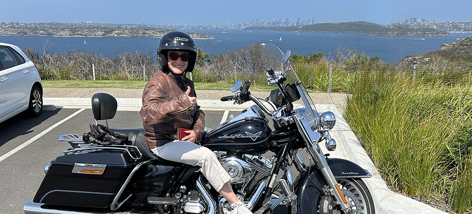 The solo traveller Harley Davidson tour was 5 stars according to the passenger! It showed her many beautiful scenes of Sydney Harbour.