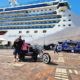 The cruise ship passengers tour on a trike, showed the main icons of Sydney in a short space of time.